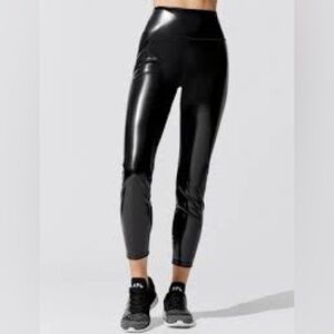 Carbon 38 Black Patent High Rise  7/8 Legging